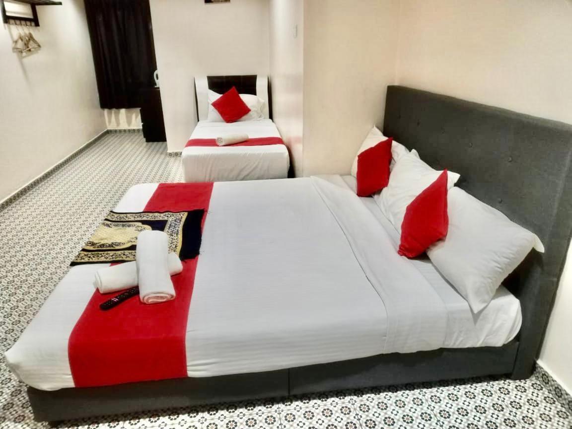 Ar Rayyan Hotel Tanah Rata Exterior foto